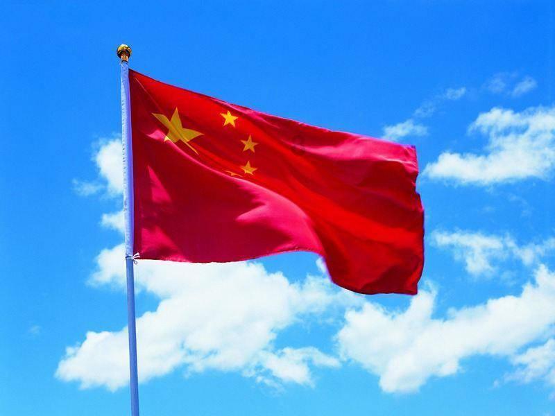 可以免费找附近人聊天的游戏画面