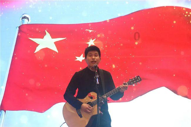 安踏体育:拟购买不超2.2亿美元Amer Sports普通股