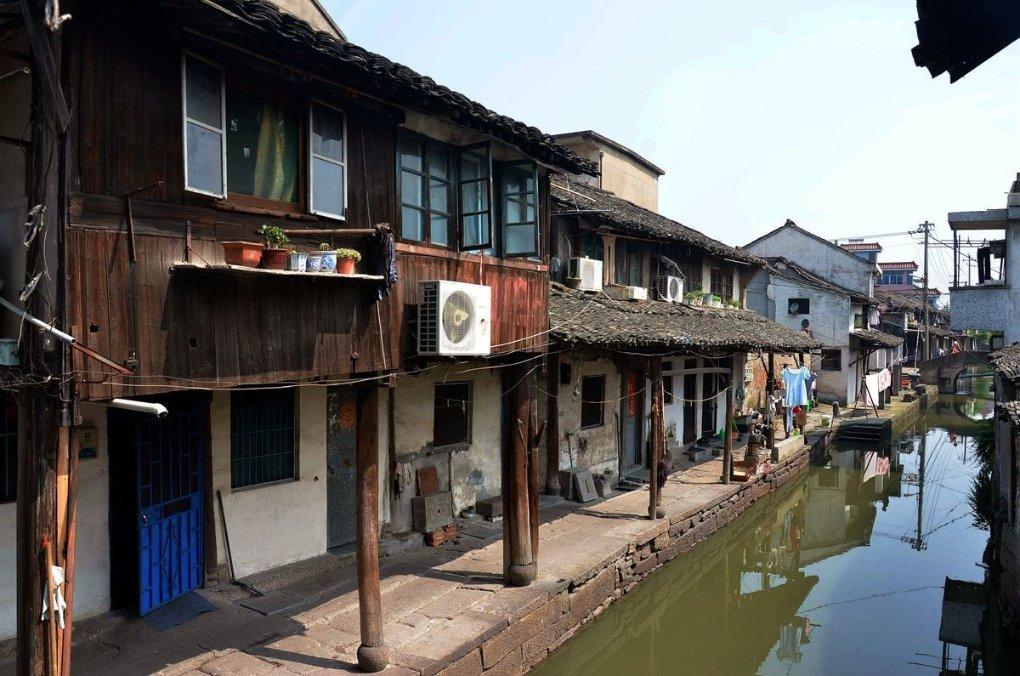 28个月不会双腿跳，不会说话就是自闭症吗游戏画面