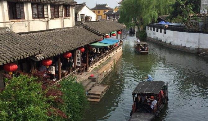 粗心男子错骑电车闹“乌龙”，牡丹民警帮助车归原主