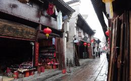 逃出安逸小乡村